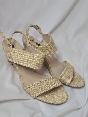 Neiman Marcus Natural Woven Slingback Wedge Open Toe Sandals Women's 39/8-8.5